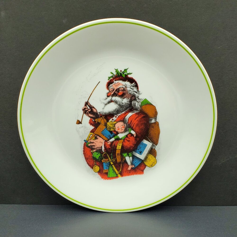 Corning Designs Santa Collector Plate Corelle St. Nicholas St Nick Dinner Plate